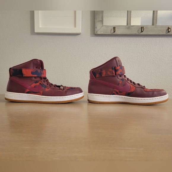 Womens Air Force 1 Ultra Force Mid 'Camo Print' Size 8.5 - Picture 7 of 12